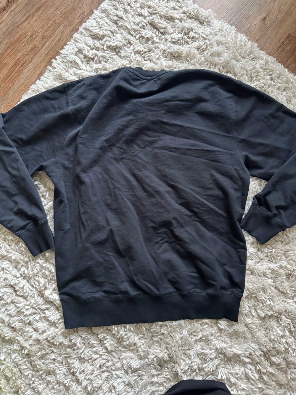 Goodlife Men's Black Crewneck Sweatshirt - Picture 6 of 6